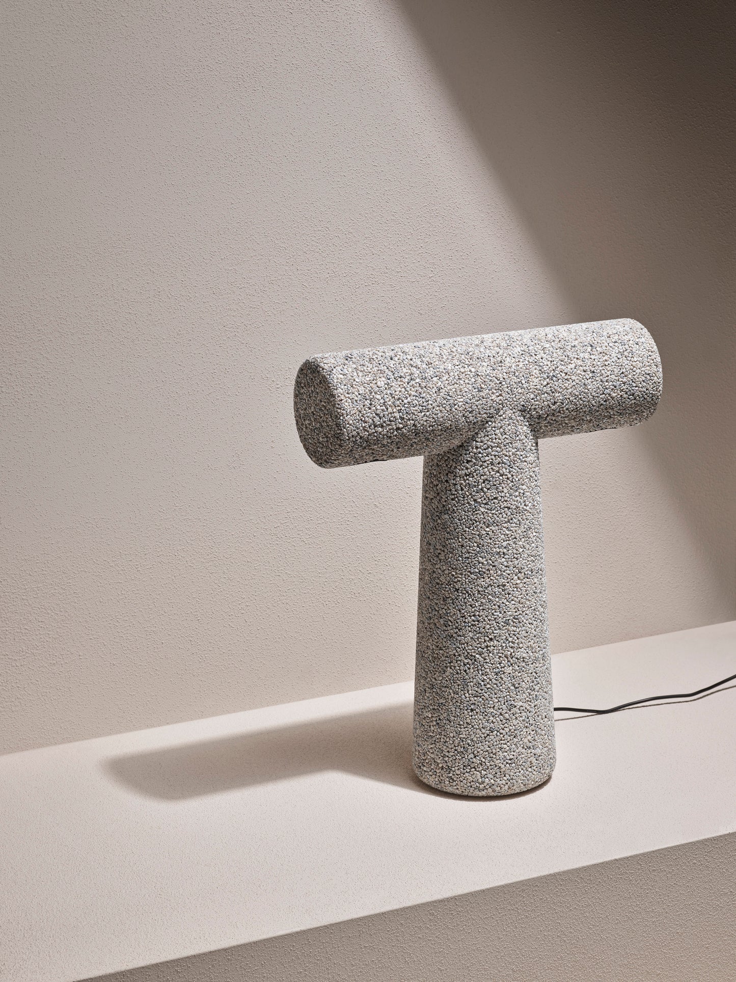 Gravel column light WHITE